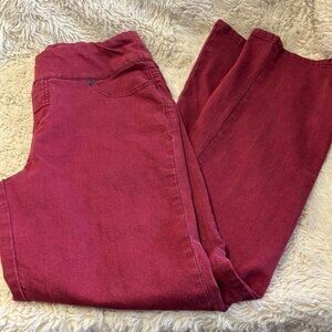 Chadwick’s burgundy pull on jeans straight leg size 8